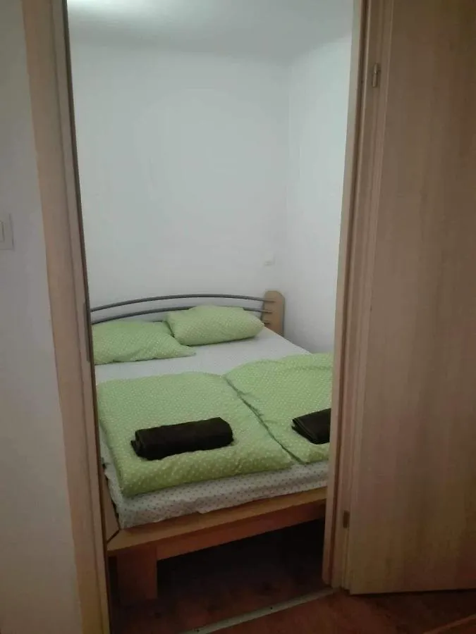 7Dab Apartment Akacfa Budapeste