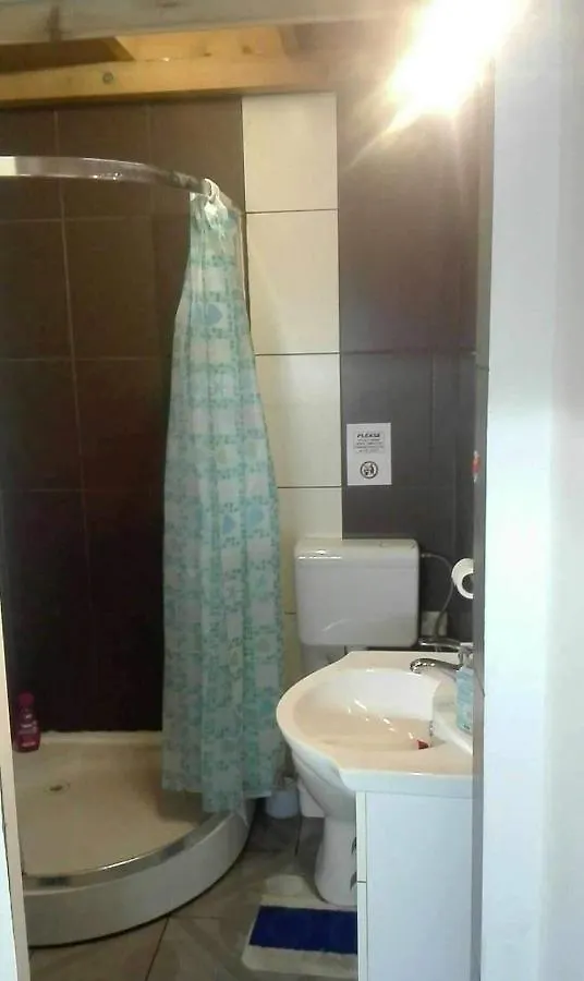 7Dab Apartment Akacfa Budapest